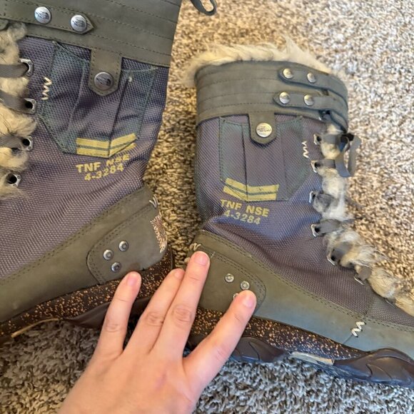 The North Face Military Lace Up TNF NSE 4-3284 Winter Boots - Picture 5 of 8